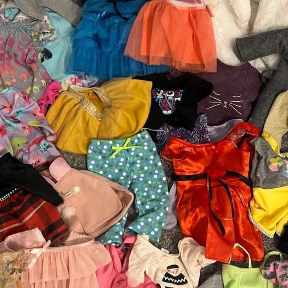 American Girl-sized Clothing Bundle of 33 items - Picture 3 of 4